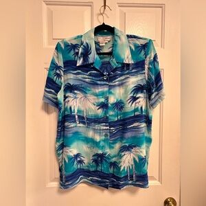 Diane Gilman brand Monochromatic blue Hawaiian shirt, size Large, 100% silk